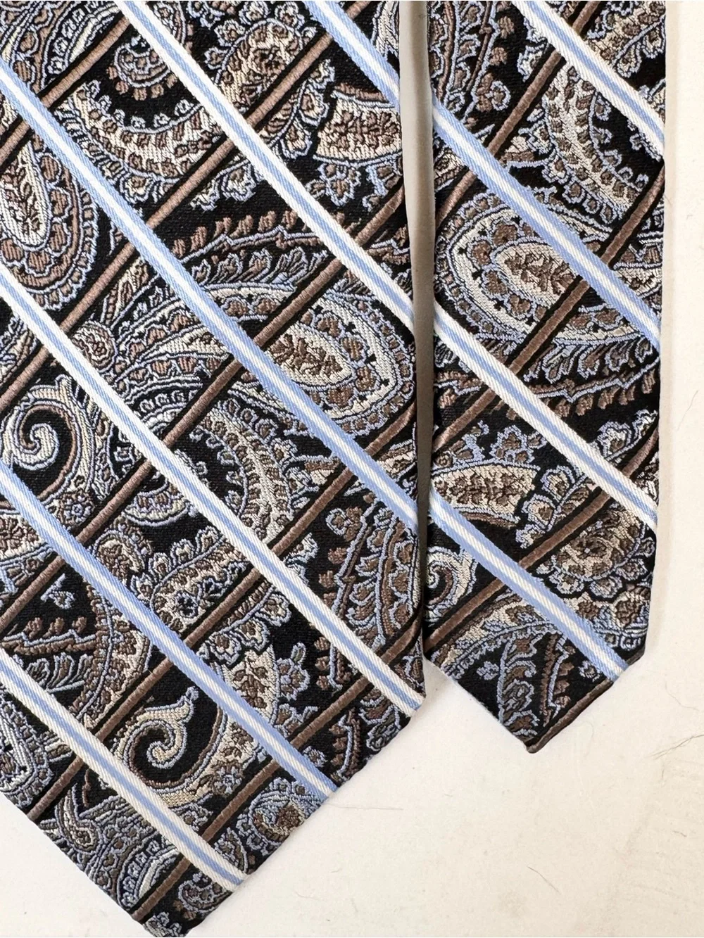 Pronto Uomo Men’s Necktie Black, Brown & Light Blue Paisley Silk Tie